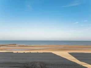 Beach - St-Tropez by Interhome (Oostende)