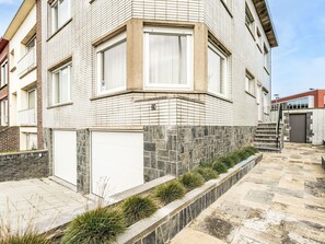 Exterior - Wanderlust Belgium with parking by Interhome (Blankenberge)