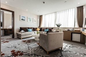 Living area - China Mayors Plaza Hotel (Guangzhou)