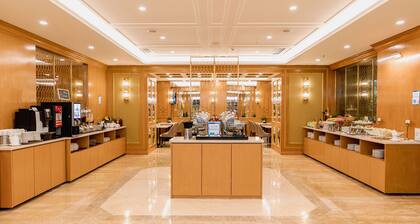 China Mayors Plaza Hotel