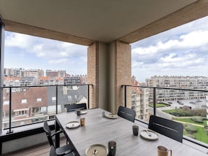 Outdoor dining - Parkville by Interhome (Blankenberge)