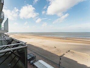 Beach - Les Algues by Interhome (Blankenberge)