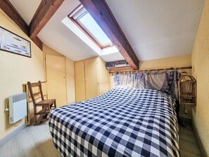 5 bedrooms, Internet - Alisier by Interhome (Six Fours La Coudoulière)