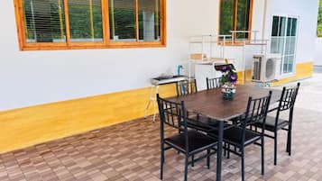 Servei de restauració a l'aire lliure