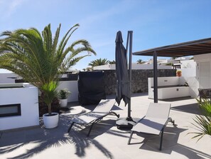 Terrace/patio - mit Whirlpool by Interhome (Playa Blanca)