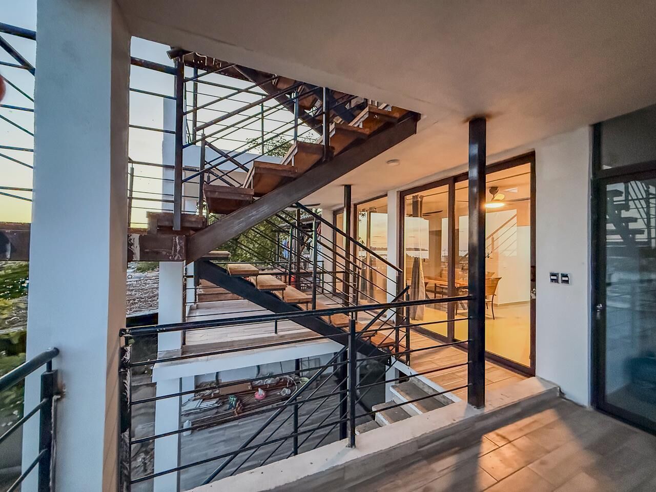 Leilighet – comfort, balkong, strandutsikt | Terrasse/patio