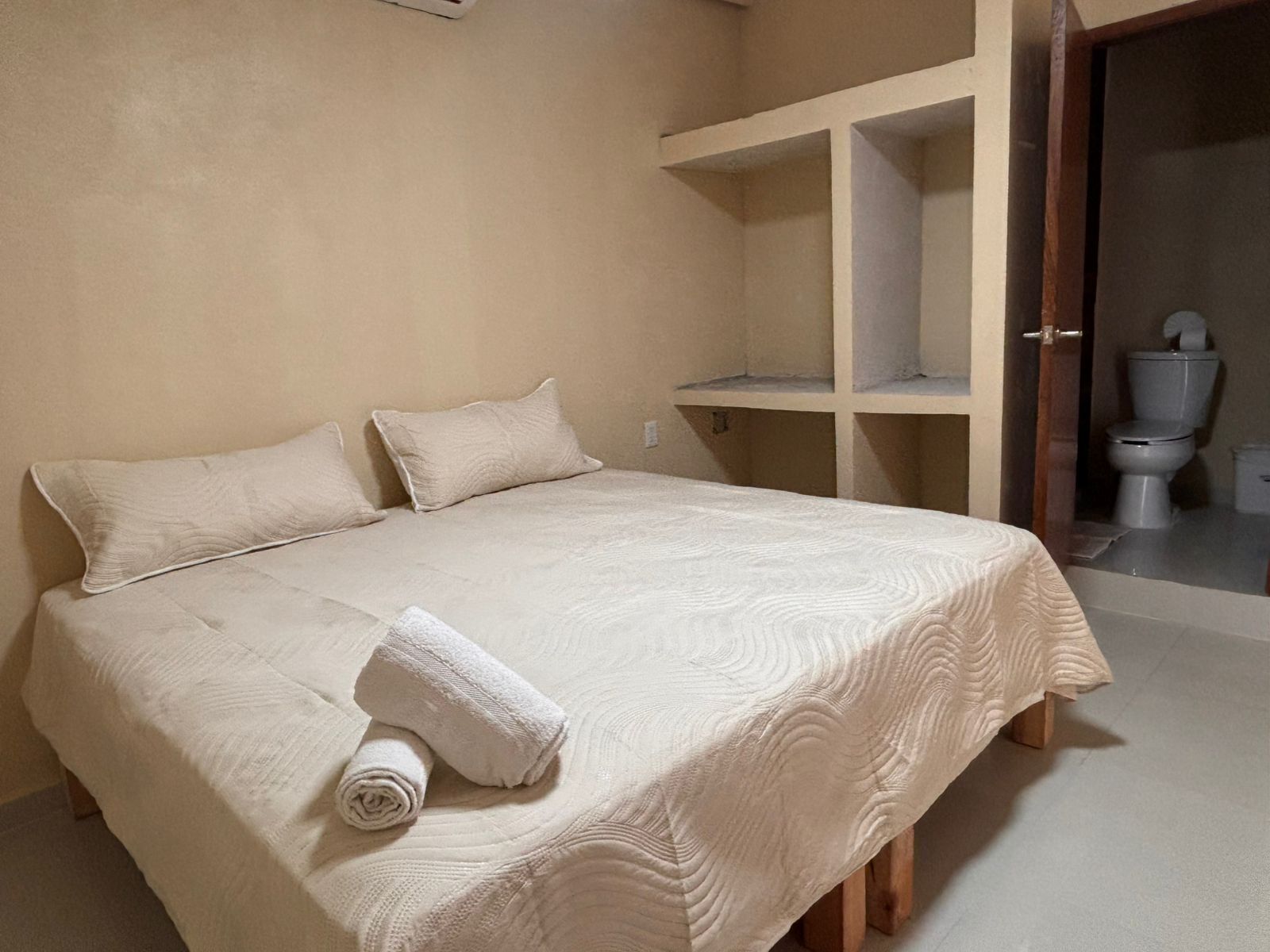 Comfort Apartment, Balcony, Beach View