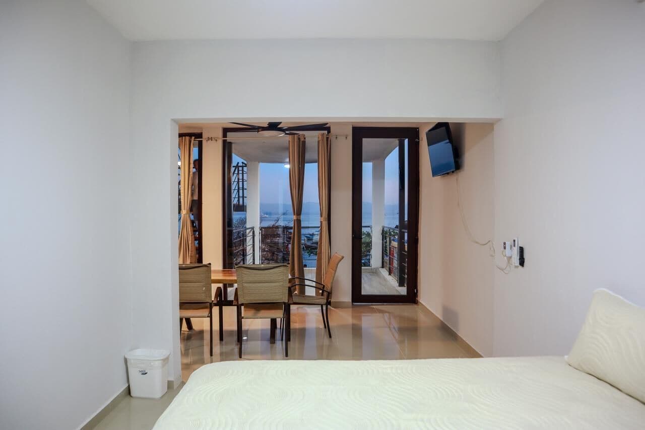 Comfort Apartment, Balcony, Beach View