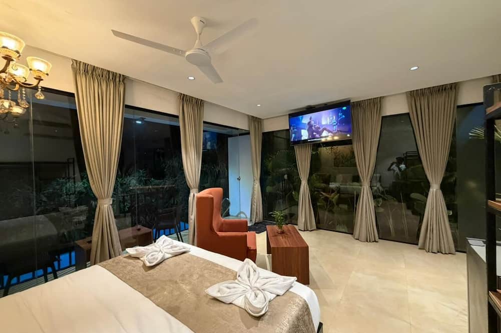 7 Tree Resort & Restaurant