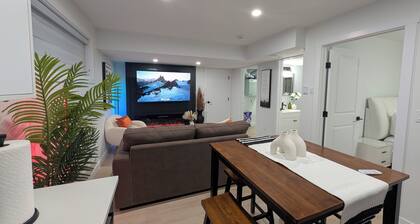 An Exquisite One-Bedroom Guest Suite.