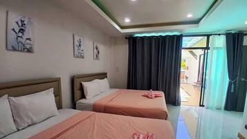 Villa, 4 Bedrooms, Smoking, Private Pool