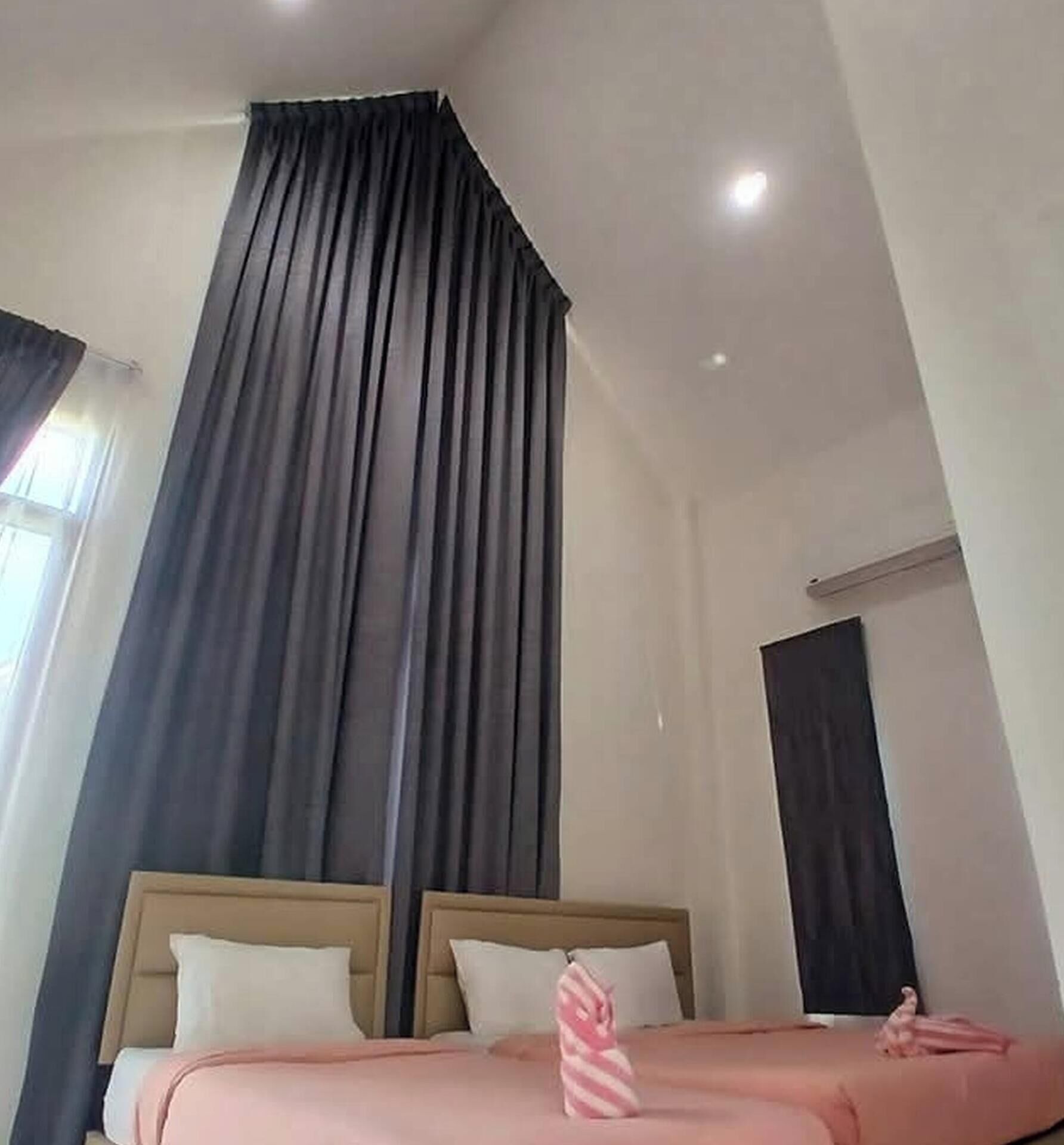 Villa, 4 soverom, røyk, privat basseng | 5 soverom