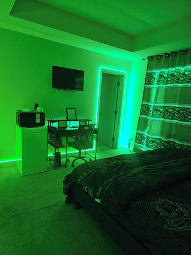 Room-swithome Properties Private Master