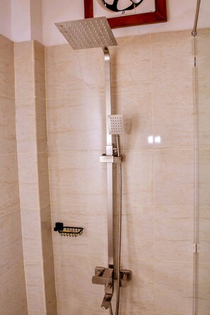 Deluxe Villa, Mountain View | Bathroom shower - Greenland Villa Ella (Ella)