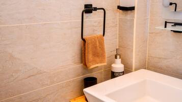 Villa Deluxe, vista a la montaña | Baño