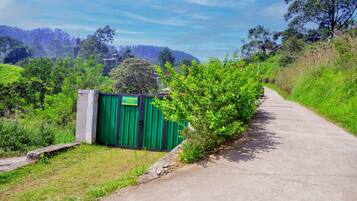 Entrée de l’hébergement