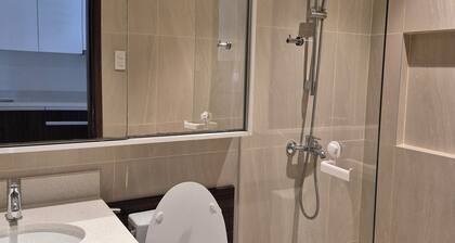 Tambuli Resort 9th FL with Panaromic View @ Tower-F+Pool+Gym+Gaming+Beach Access