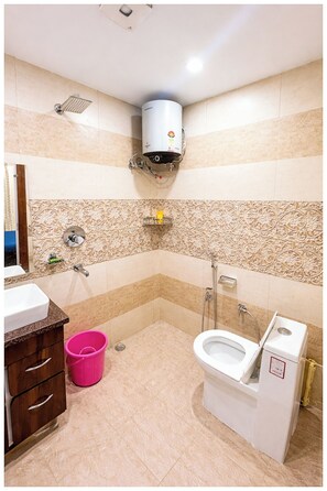 Bathroom - Hotel UK Home Stay Mountain View  (Nainital)