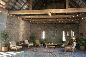 Nicht klassifiziertes Bild, 3 von 22, Schaltfläche