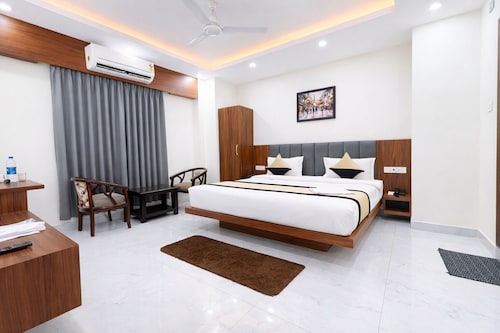 Hotel Groves