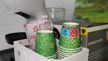 Kaffee und/oder Kaffeemaschine