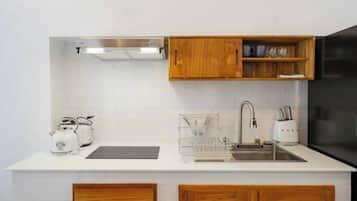 Appartement, balcon, vue piscine | Cuisine privée