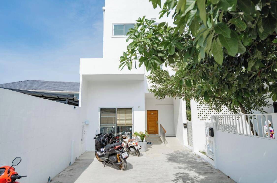 Departamento, balcón, vista a la alberca | Exterior