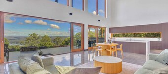 The Haven Montville 4-bedroom: air-con, secure garage, luxury panoramic views