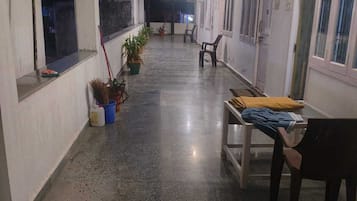 Eenvoudige kamer, 1 twee- of 2 eenpersoonsbedden