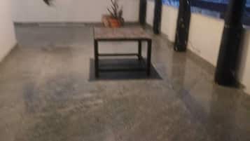 Eenvoudige kamer, 1 twee- of 2 eenpersoonsbedden