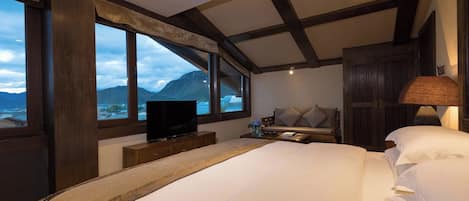 Luxury Villa, Park View | View from room