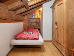 Desk - Ardève 12 by Interhome (Ovronnaz)