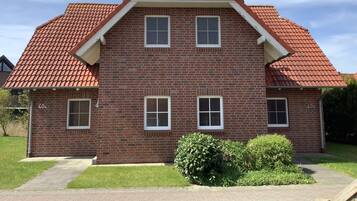 Comfort House, 3 Bedrooms | Exterior