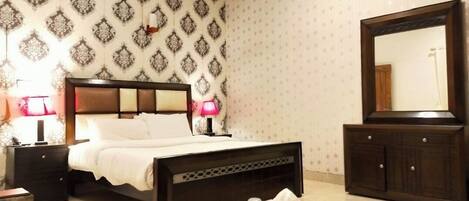 Phòng đôi, ban công, quang cảnh thành phố