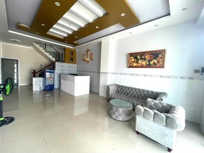 Klassieke studio, balkon, uitzicht op stad