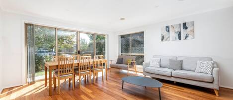 リビング エリア