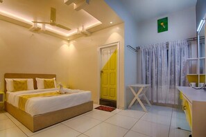 Unclassified image, 4 of 15, button - The Cocoon (Gonikoppa)