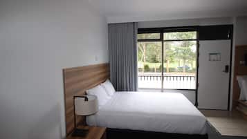 Standard Double Room, Non Smoking, Park View