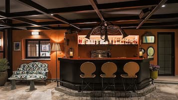 Bar (en el alojamiento)