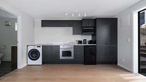 Private kitchen - Queenstown Hill House - Studio Only (Queenstown)