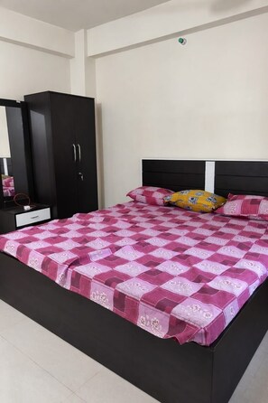 Unclassified image, 3 of 6, button - Arjun Guest House (Kolkata)