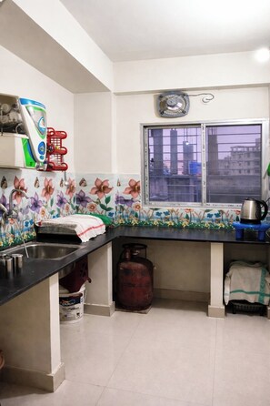 Unclassified image, 4 of 6, button - Arjun Guest House (Kolkata)