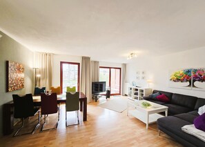 Unclassified image, 2 of 28, button - Vrbo Property (Rerik)