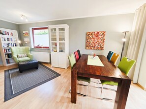 Unclassified image, 3 of 28, button - Vrbo Property (Rerik)