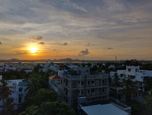 Unclassified image, 5 of 15, button - DrizzleDrop Inn Chennai (Thoraipakkam)