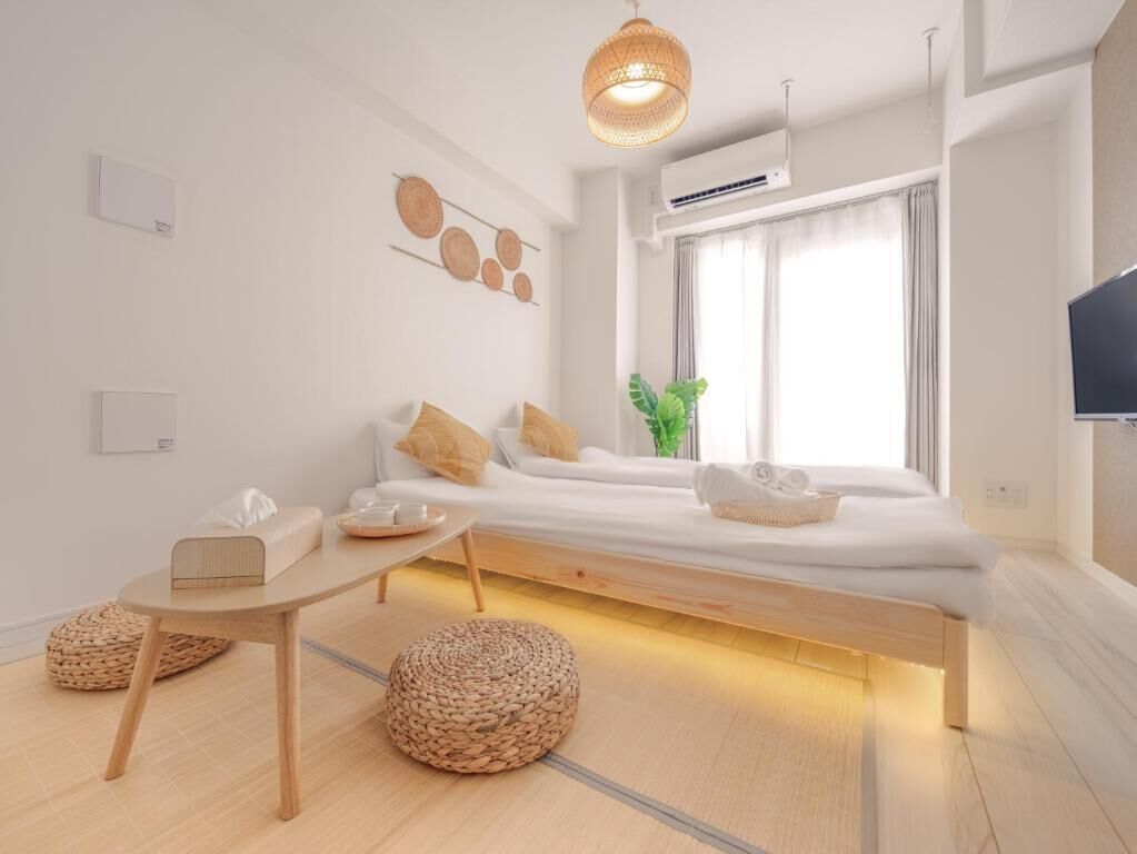 Estúdio, sacada, vista para a cidade