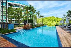 Niet-geclassificeerde afbeelding, 4 van 87, knop