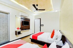 Unclassified image, 4 of 31, button - Hotel Govindam (Ahmedabad)