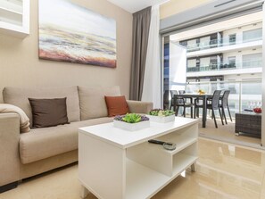 TV - Ciudad Jardin I by Interhome (Oropesa del Mar)