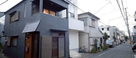 Apartment | Exterior